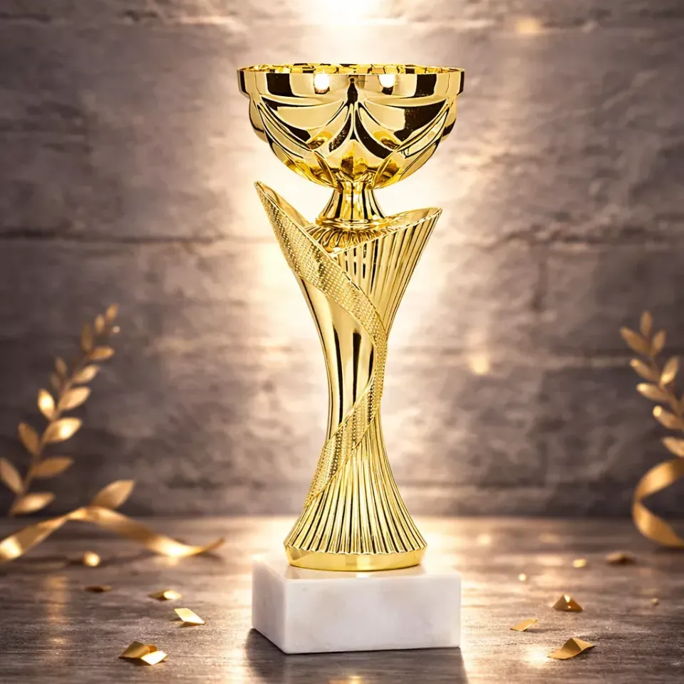 Coppa trofeo oro personalizzabile classica