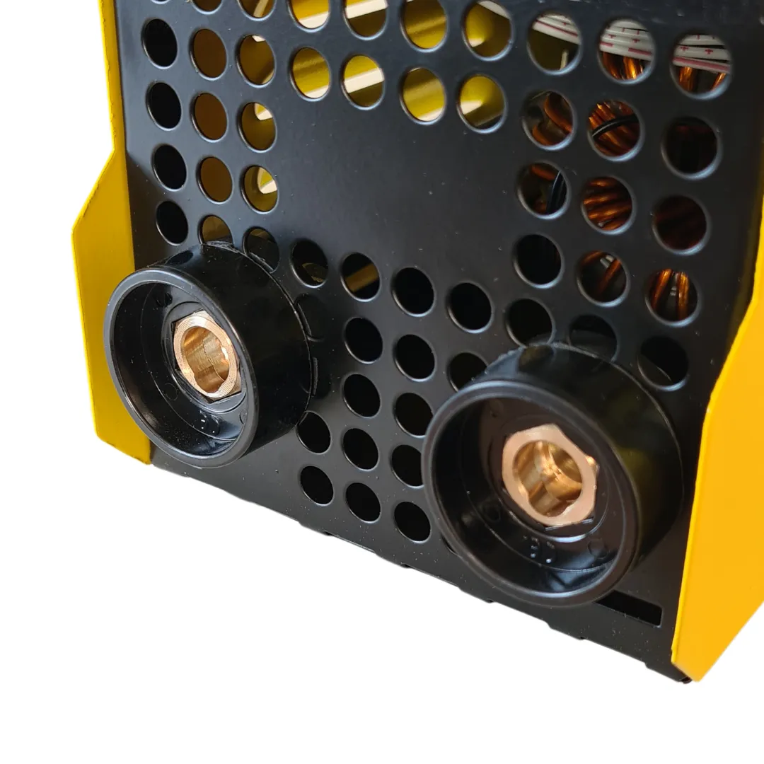 ADAMANTA ADM MMA-250 saldatrice inverter 250A con display