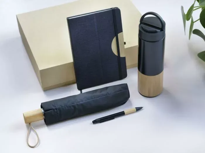 3BPRO Carmen cofanetto regalo 4 pezzi personalizzato