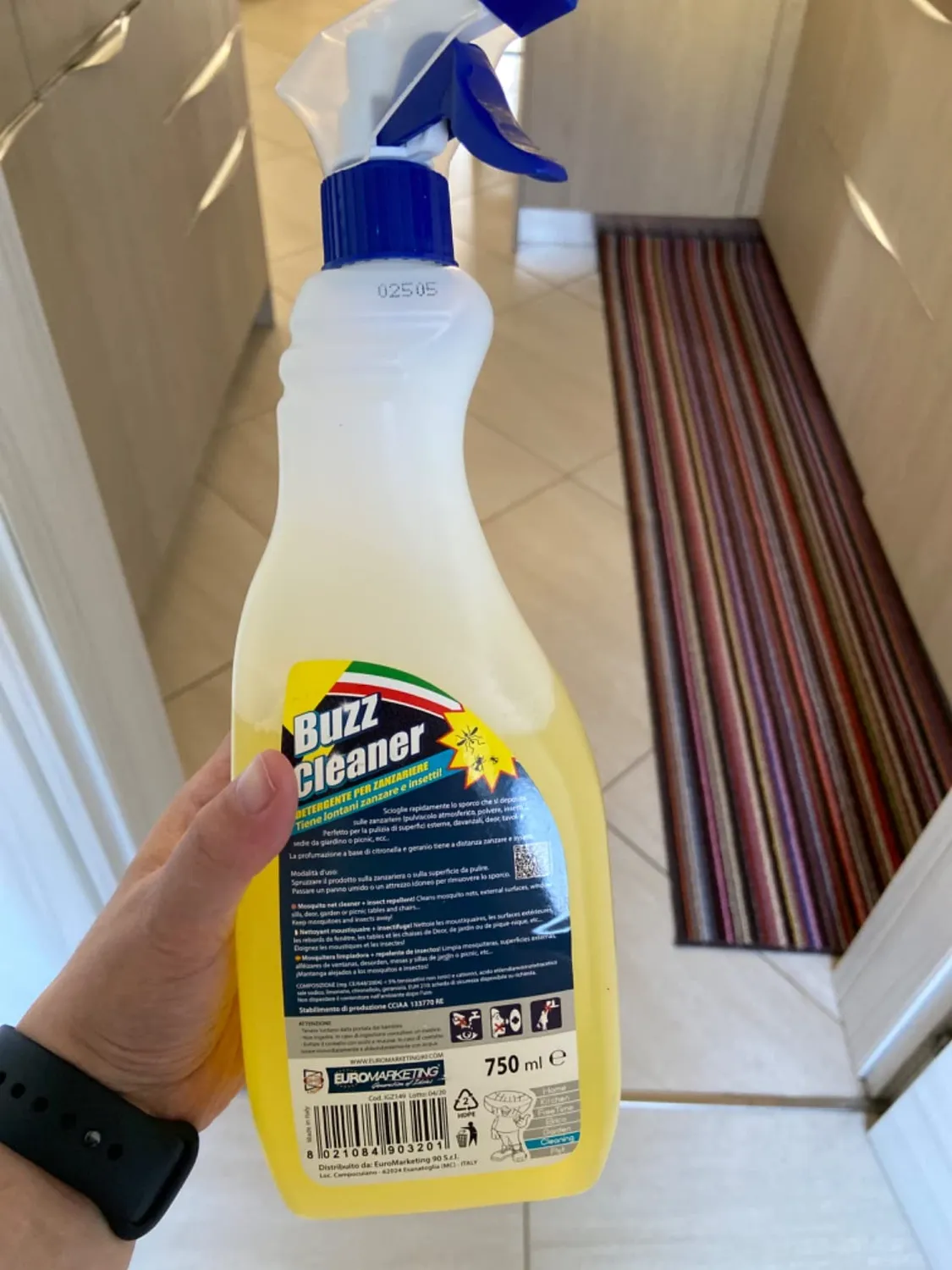 Euromarketing Buzz Cleaner Detergente Zanzariere 750 ml