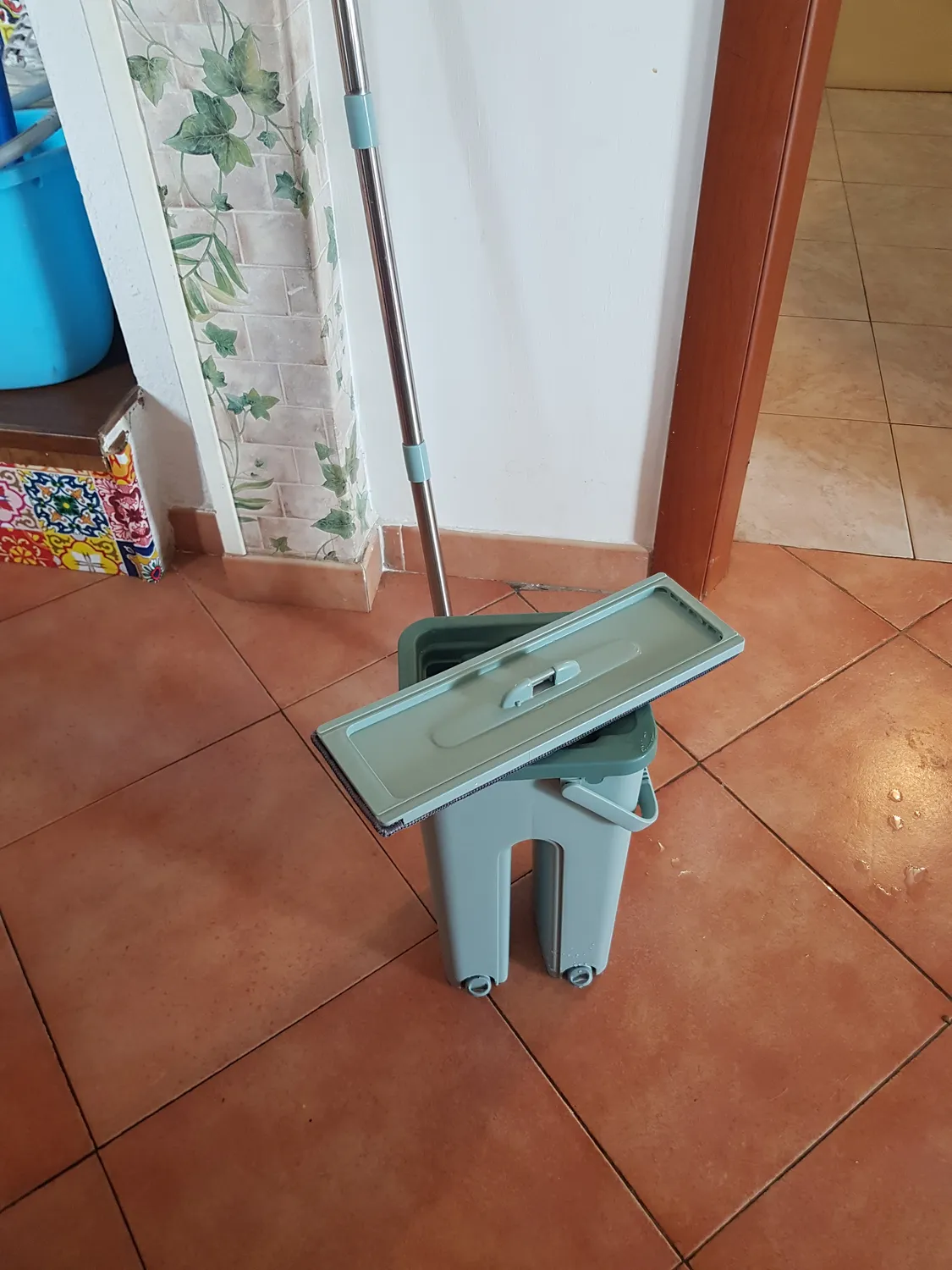 Euromarketing Mega Mop mocio con secchio doppio serbatoio