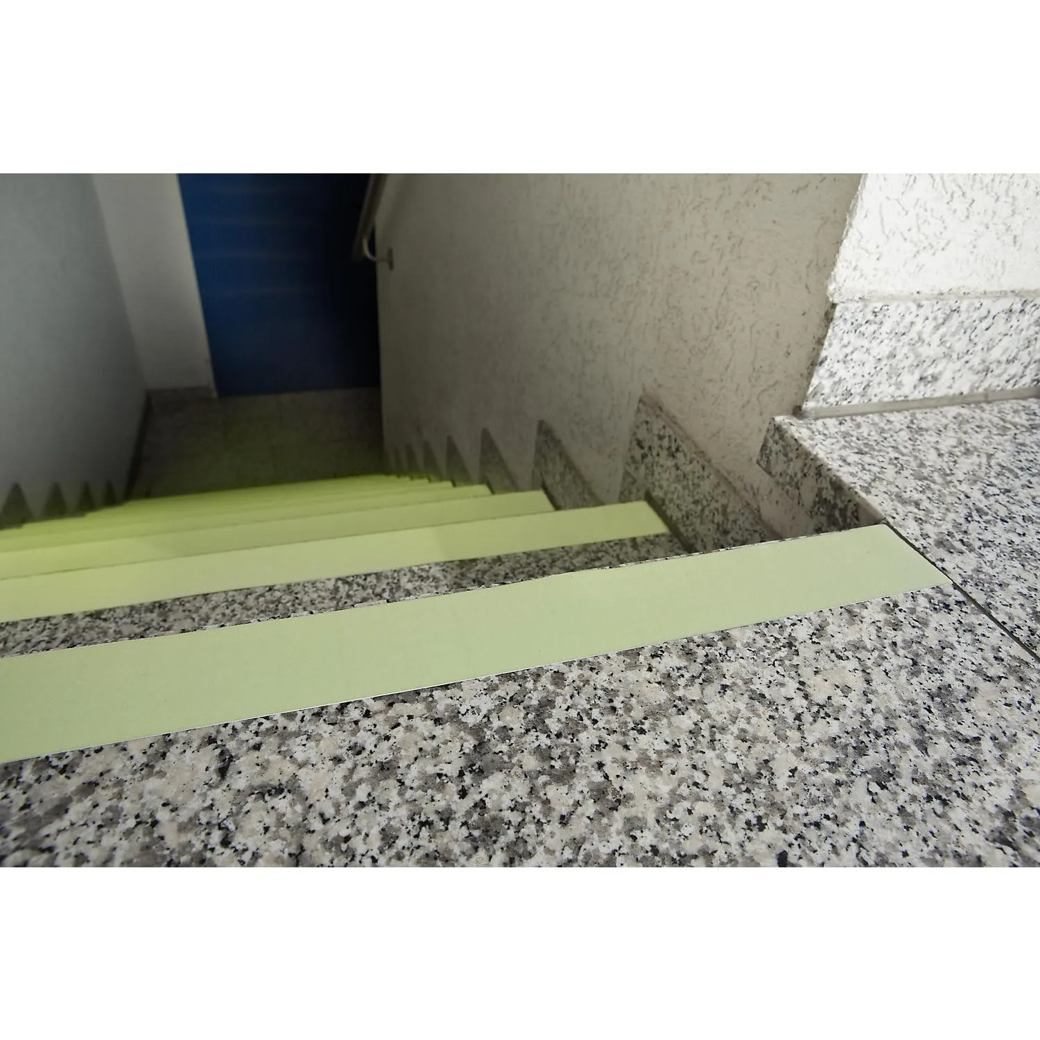 Kaiserkraft nastro antiscivolo autoadesivo 50 mm x 18,3 m R13