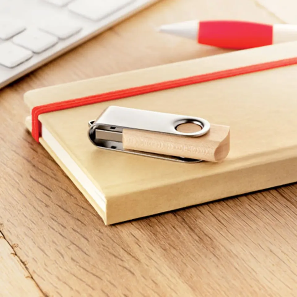 3BPRO AP1025 chiavetta USB in bambù rotativa